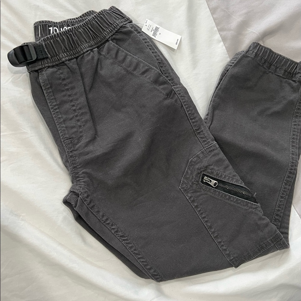 Boys size 10 Gap Den joggers
